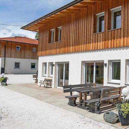 4Luxurioeses Ferienhaus In Traumhafter Landschaft Dobriach Exterior photo